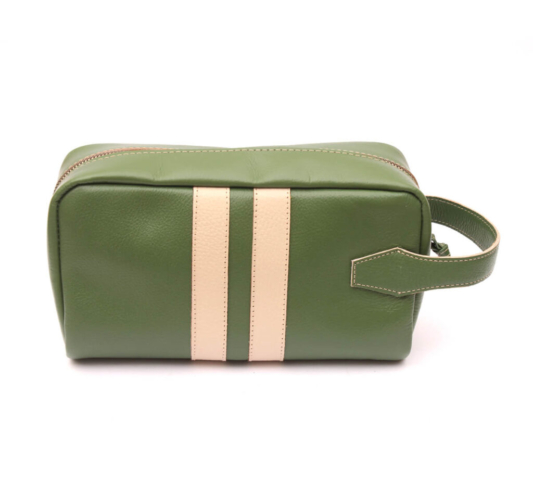 green-toiletrybag-03